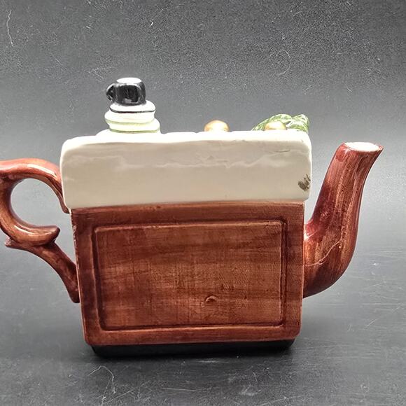 Vintage Kitchen Sink Decorative Tea Pot Cottagecore - Picture 3 of 7